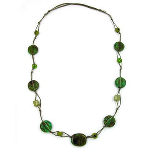 Kette geknotet Kunststoffperlen khaki-grün-marmoriert Kordel grün 90cm