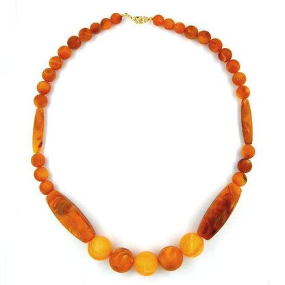 Kette mit Bernstein-Perlen matt orange-braun-gelb Vierkantelemente 60cm