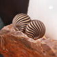 Clip ca.21mm Muscheldekor altgold-fbg.