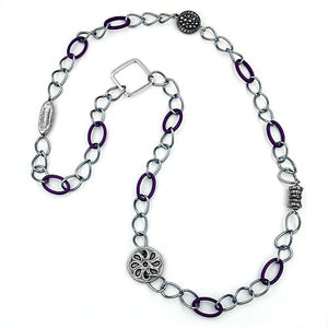 Kette, altsilber-lila-chrom