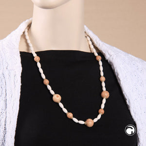 Kette Holzoliven Tanne weiß 65cm