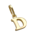 Glänzender Buchstaben-Anhänger D aus Gelbgold mit offener Innenfläche und ovaler Öse auf weißem Hintergrund.